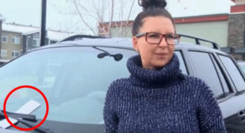 „Po večeru v restauraci žena nechala auto na parkovišti“: Ráno našla na čelním skle vzkaz