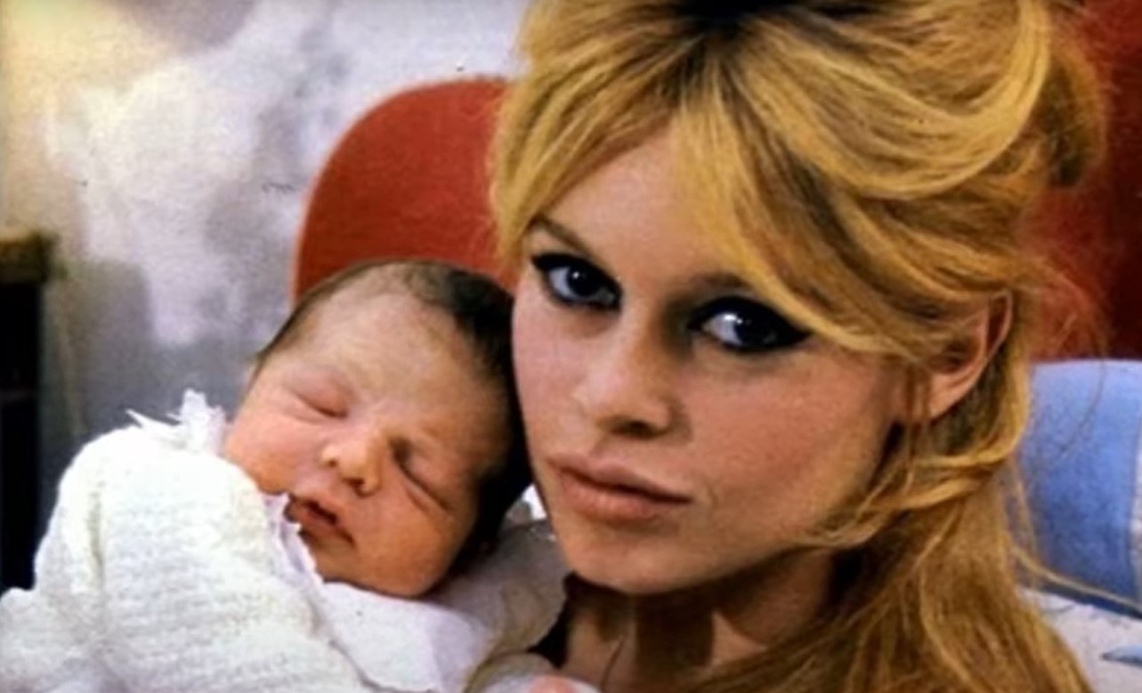 Se svou hvězdnou maminkou nekomunikuje: Jak vypadá jediný syn Brigitte Bardot