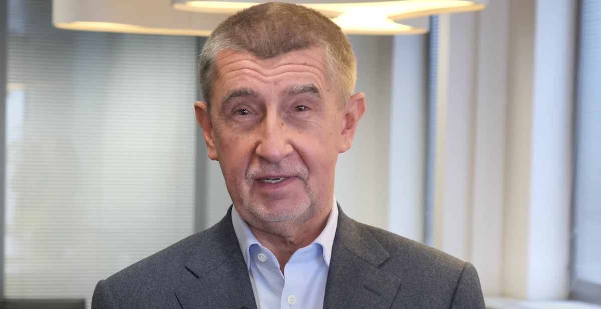 Novináři hladoví nebyli: Jaké jídlo připravil Babiš ve volebních štábech
