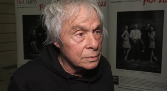 88letý Jan Saudek se nechal vyfotit se svým obrazem: Jak dnes vypadá legendární fotograf