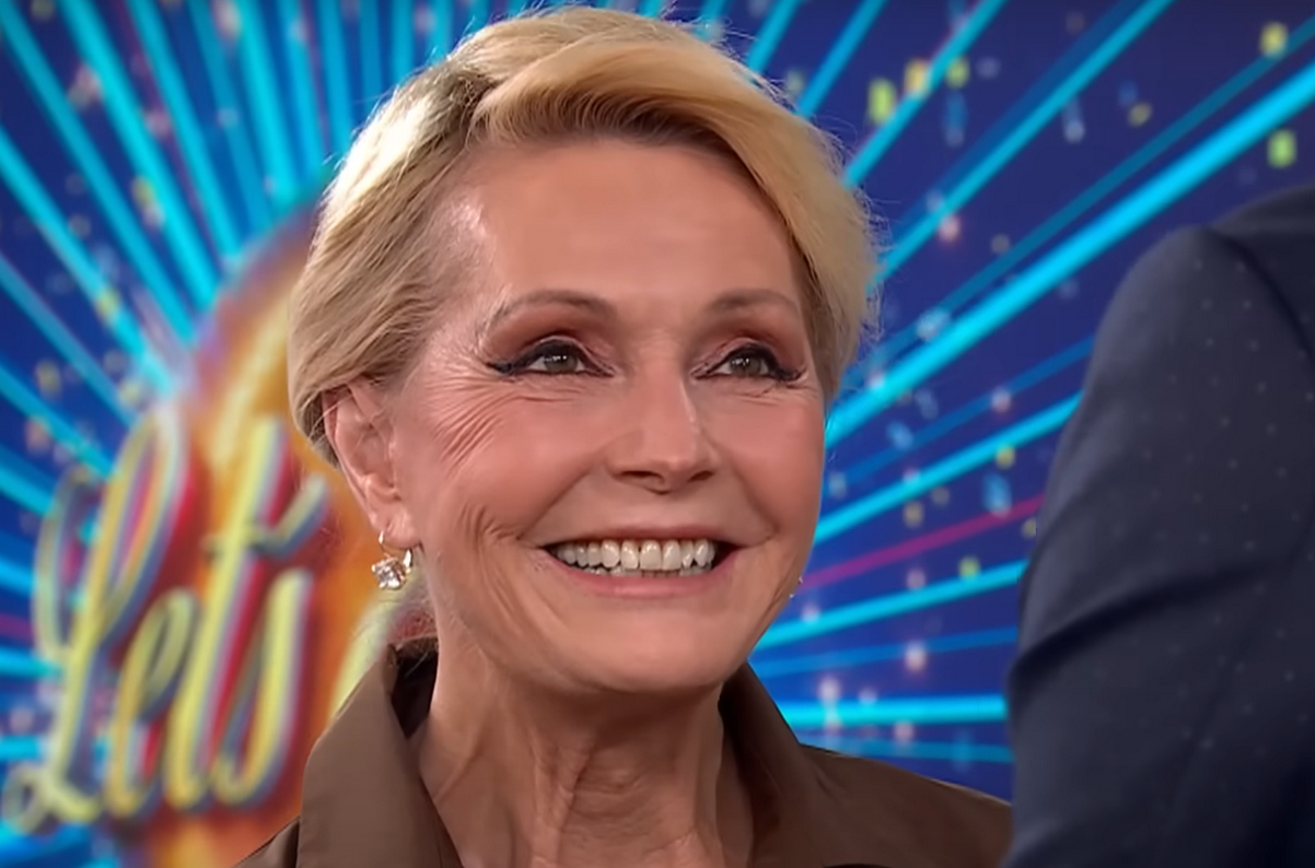 Helena Vondráčková na pláži předvedla štíhlou postavu: Pravidelně cvičí a potvrdila to, zveřejnila fotky