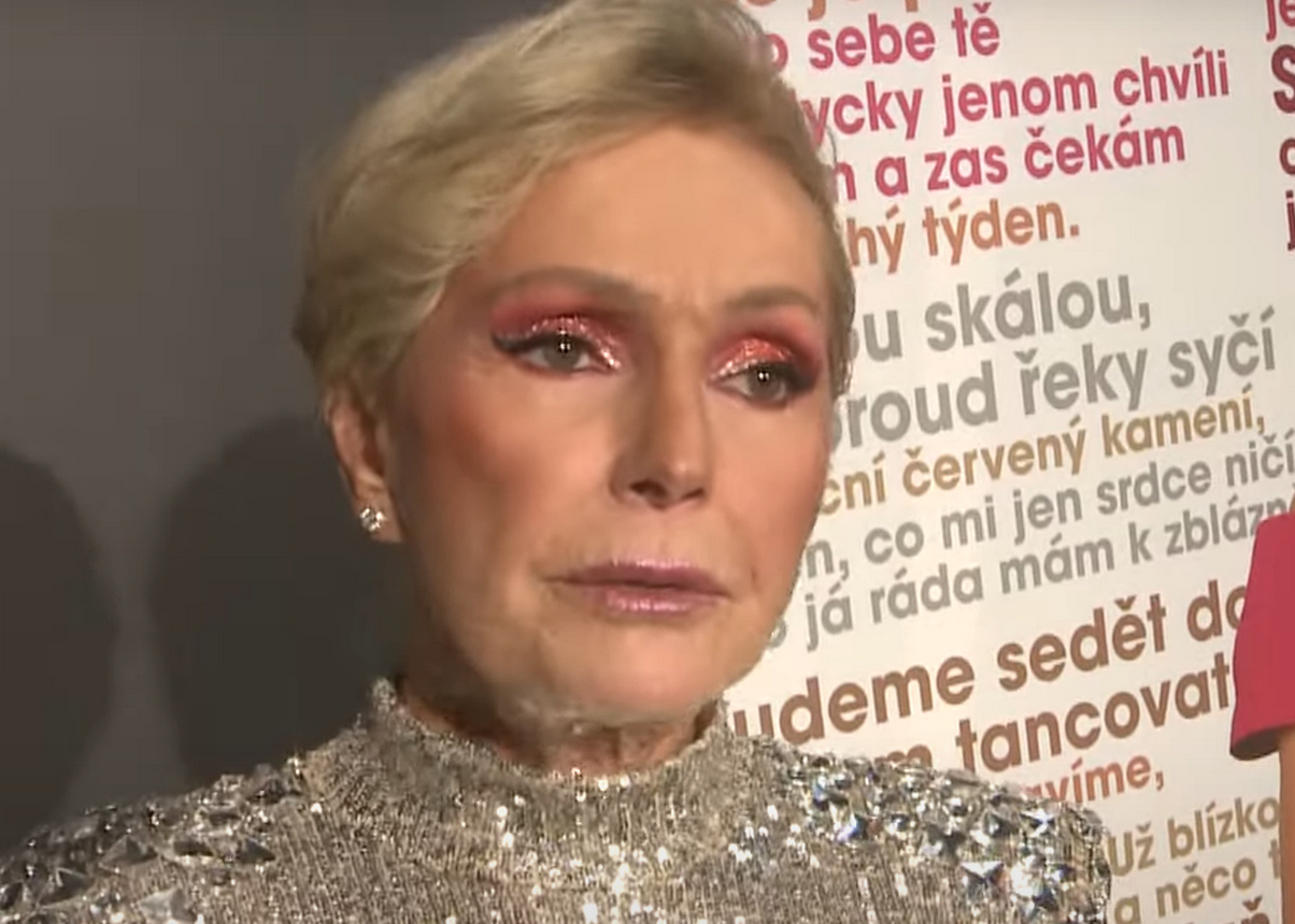 Krásná dovolená na hausbótu: Helena Vondráčková se pochlubila rybím úlovkem