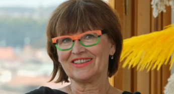 Petra Černocká slaví 75. narozeniny a promluvila o důchodu: „Dotěšila jsem se, když mi přišel výměr oné luxusní částky“
