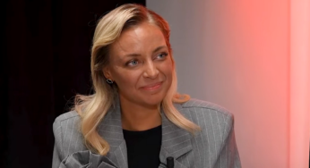 Nemocná Konvičková ukázala svou maminku: fanoušci nevěří vlastním očím, vypadají jako sestry